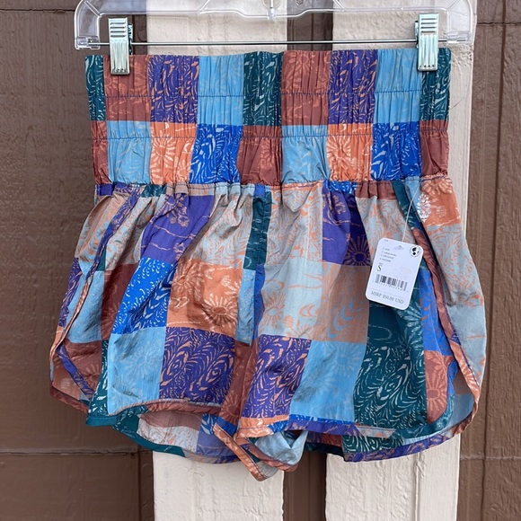 2 Pairs of Free People NWT Shorts - Picture 4 of 6